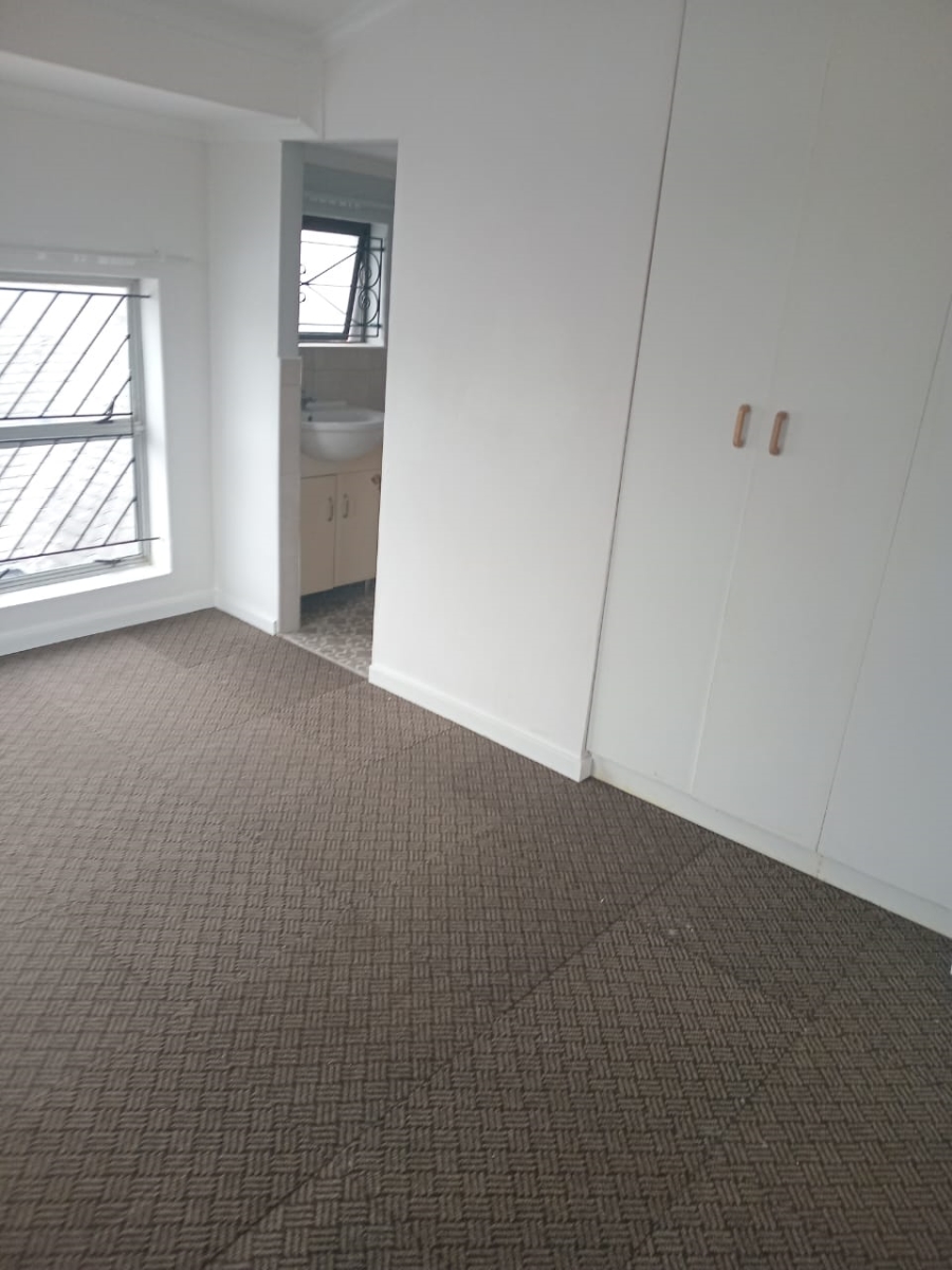 To Let 1 Bedroom Property for Rent in Plumstead Western Cape